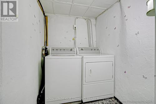 35 Aurora Heights Drive, Aurora, ON - Indoor Photo Showing Laundry Room