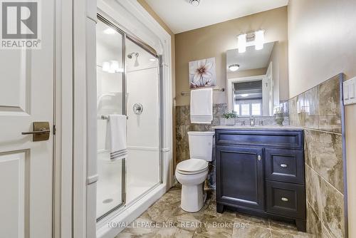 4 - 5622 Ironwood Street, Niagara Falls, ON - Indoor Photo Showing Bathroom