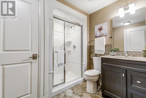 4 - 5622 Ironwood Street, Niagara Falls, ON - Indoor Photo Showing Bathroom