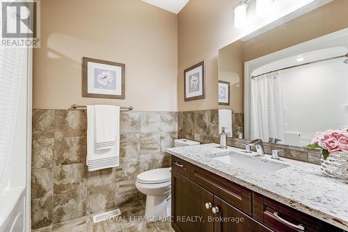 4 - 5622 Ironwood Street, Niagara Falls, ON - Indoor Photo Showing Bathroom