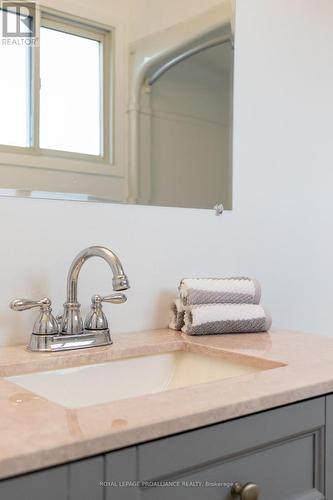 60 Beverley Crescent, Belleville, ON - Indoor Photo Showing Bathroom