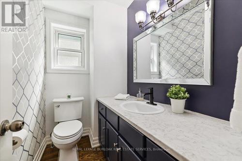 1286 Hammond Street, Burlington (Brant), ON - Indoor Photo Showing Bathroom