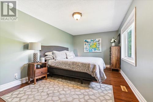 1286 Hammond Street, Burlington (Brant), ON - Indoor Photo Showing Bedroom