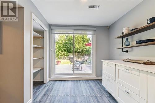 1286 Hammond Street, Burlington (Brant), ON - Indoor Photo Showing Other Room