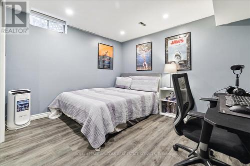 1286 Hammond Street, Burlington (Brant), ON - Indoor Photo Showing Bedroom