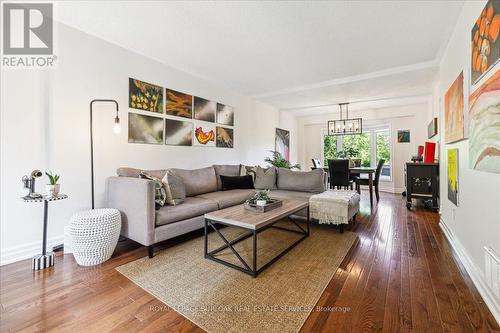 1286 Hammond Street, Burlington (Brant), ON - Indoor Photo Showing Living Room