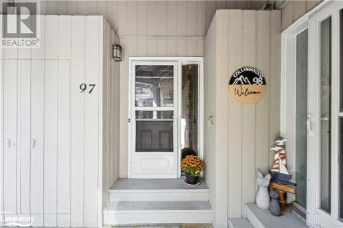 18 Ramblings Way Unit# 97, Collingwood, ON - Outdoor With Exterior