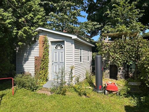 Shed - 1395 Rue Henri-Dunant, Deux-Montagnes, QC - Outdoor