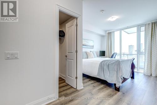 1206E - 20 Gatineau Drive, Vaughan, ON - Indoor Photo Showing Bedroom