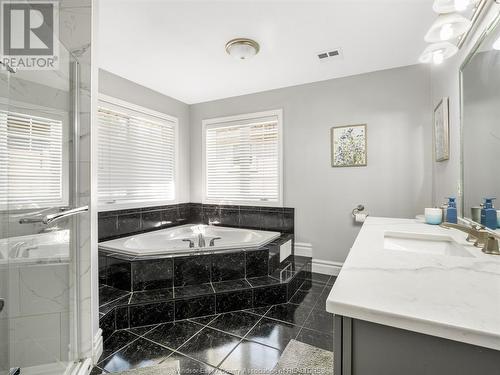 106 Links Drive, Amherstburg, ON - Indoor Photo Showing Bathroom