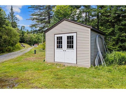 Shed - 1613Z Ch. Du Village, Saint-Adolphe-D'Howard, QC 