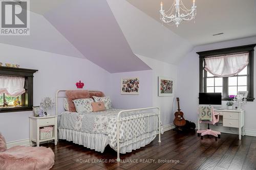 24 King Pitt Road, Kingston, ON - Indoor Photo Showing Bedroom