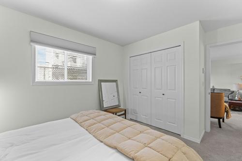 105-160 5 Avenue, Salmon Arm, BC - Indoor Photo Showing Bedroom