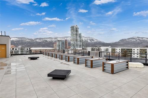 614-604 Cawston Avenue, Kelowna, BC - Outdoor With View