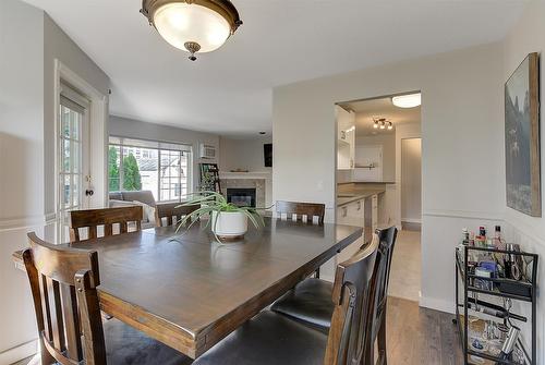 203-575 Doyle Avenue, Kelowna, BC - Indoor Photo Showing Dining Room