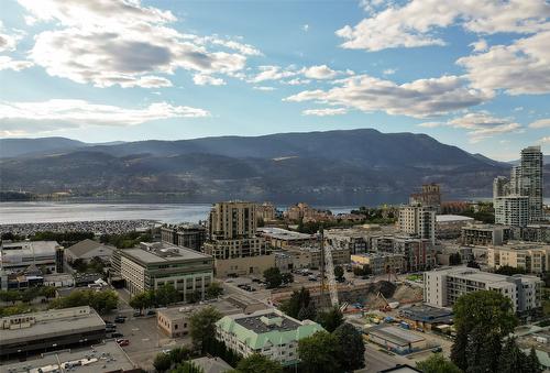 203-575 Doyle Avenue, Kelowna, BC - Outdoor With View