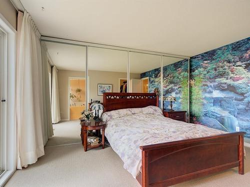 3645 Walnut Glen Drive, West Kelowna, BC - Indoor Photo Showing Bedroom