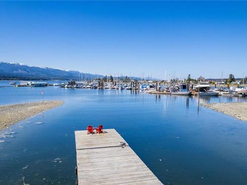 180 Crome Point Rd, Bowser, BC 