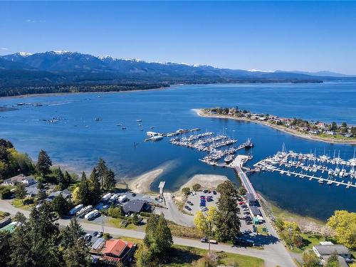 180 Crome Point Rd, Bowser, BC 