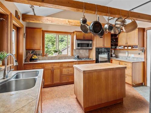 8750 West Coast Rd, Sooke, BC 