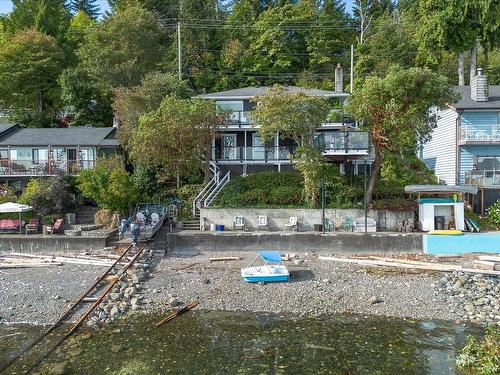 357 Chemainus Rd, Ladysmith, BC 