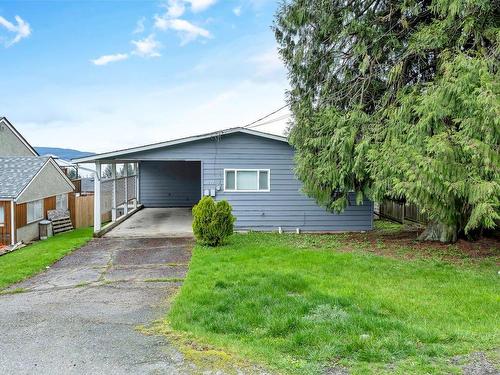 8047 Arthur St, Crofton, BC 