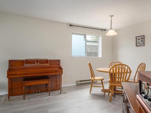 109-3185 Barons Rd, Nanaimo, BC - Indoor Photo Showing Other Room