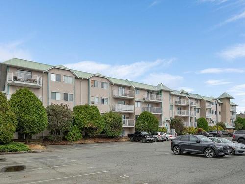 109-3185 Barons Rd, Nanaimo, BC - Outdoor With Facade