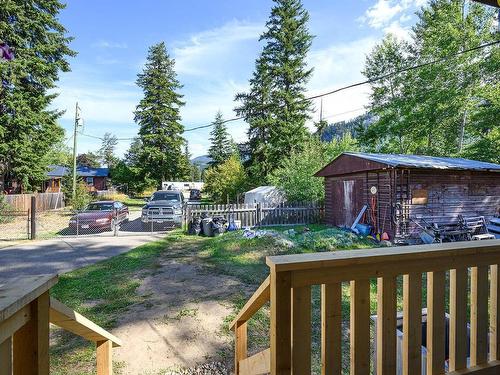 3089 Light Brown Road, Clearwater, BC - Outdoor With Deck Patio Veranda