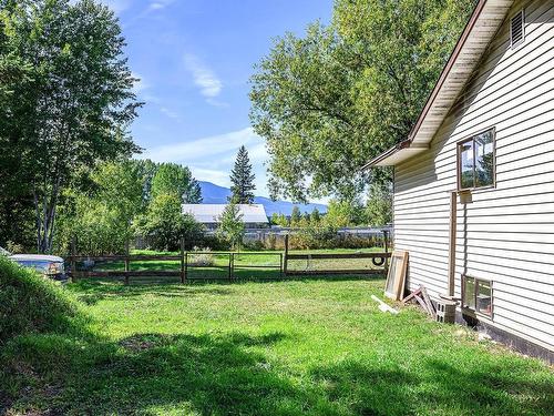 3089 Light Brown Road, Clearwater, BC - Outdoor