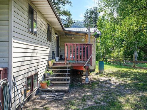 3089 Light Brown Road, Clearwater, BC - Outdoor With Deck Patio Veranda