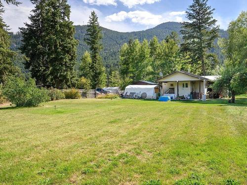 3089 Light Brown Road, Clearwater, BC - Outdoor