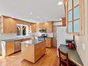 4942 Woodland Crt, Kamloops, BC  - Indoor Photo Showing Kitchen 