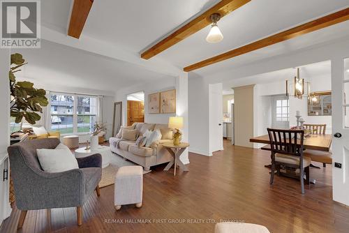 565 Rouge Hills Drive, Toronto (Rouge), ON - Indoor Photo Showing Living Room