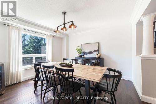 301 King Street E, East Gwillimbury, ON - Indoor Photo Showing Dining Room