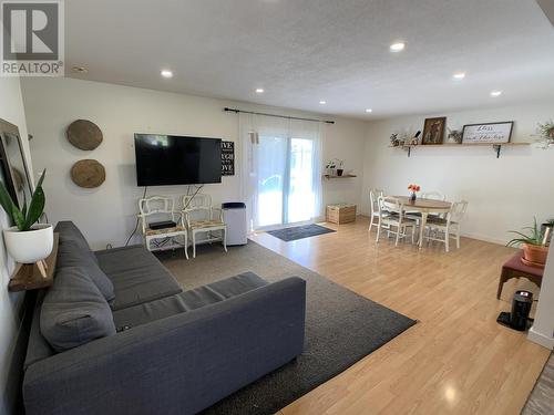 5524 53 Street, Fort Nelson, BC - Indoor Photo Showing Living Room