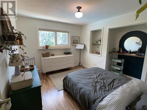 5524 53 Street, Fort Nelson, BC - Indoor Photo Showing Bedroom