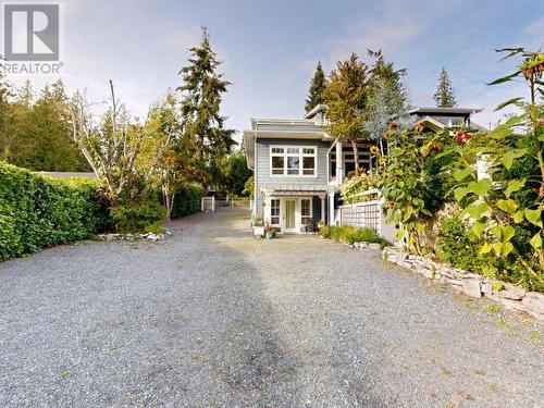 7906 Traffe Road, Powell River, BC 