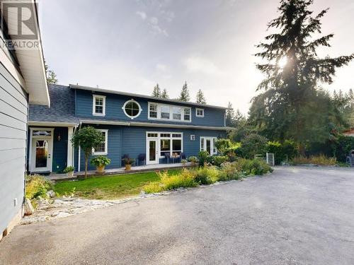 7906 Traffe Road, Powell River, BC 