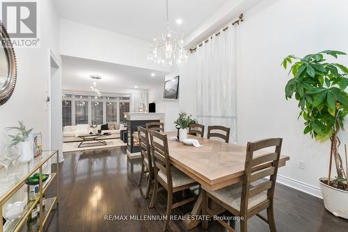 27 Agincourt Circle, Brampton, ON - Indoor Photo Showing Dining Room