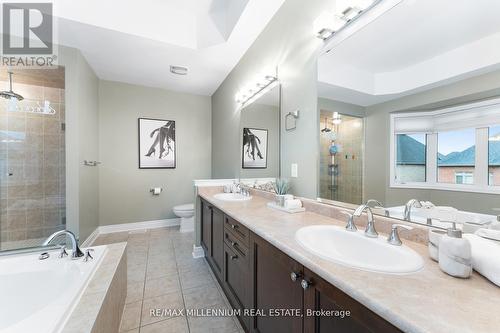 27 Agincourt Circle, Brampton (Credit Valley), ON - Indoor Photo Showing Bathroom