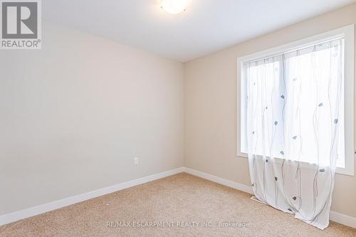 941 Manhattan Way, London, ON - Indoor Photo Showing Other Room