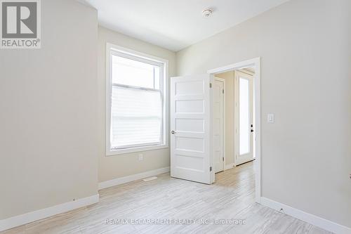 941 Manhattan Way, London, ON - Indoor Photo Showing Other Room