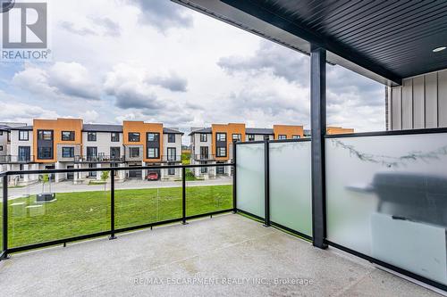 941 Manhattan Way, London, ON - Outdoor With Balcony With Exterior