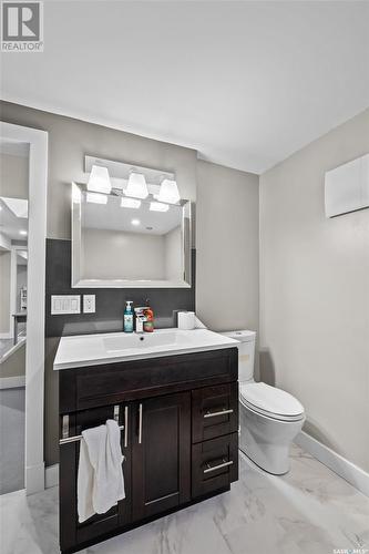 543 25Th Street W, Prince Albert, SK - Indoor Photo Showing Bathroom