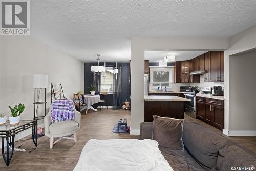 543 25Th Street W, Prince Albert, SK - Indoor