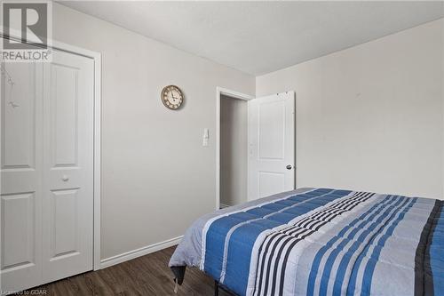 100 Brownleigh Avenue Unit# 256, Welland, ON - Indoor Photo Showing Bedroom