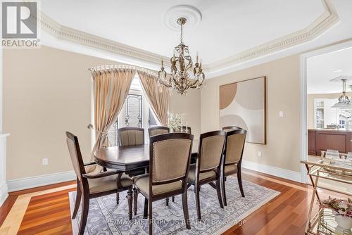 124 Pathlane Road, Richmond Hill, ON - Indoor Photo Showing Dining Room