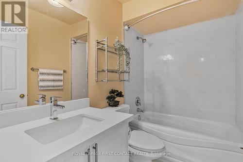 9 Carr Drive N, Barrie (Letitia Heights), ON - Indoor Photo Showing Bathroom