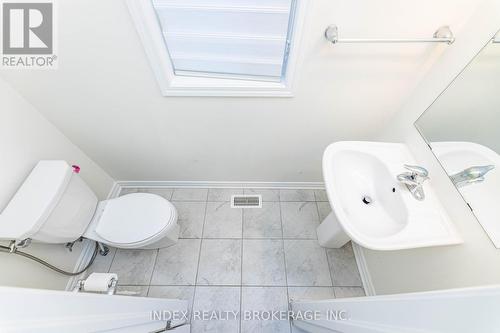 57 Callandar Road, Brampton, ON - Indoor Photo Showing Bathroom